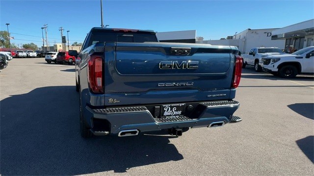 GMC Sierra 1500 Vehicle Full-screen Gallery Image 07