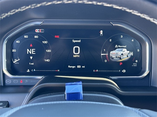 GMC Sierra 1500 Vehicle Full-screen Gallery Image 15