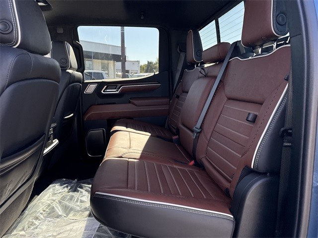 GMC Sierra 1500 Vehicle Full-screen Gallery Image 23