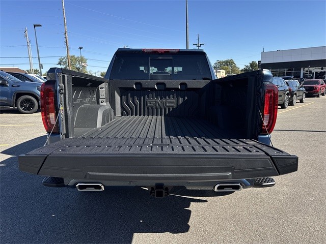 GMC Sierra 1500 Vehicle Full-screen Gallery Image 24