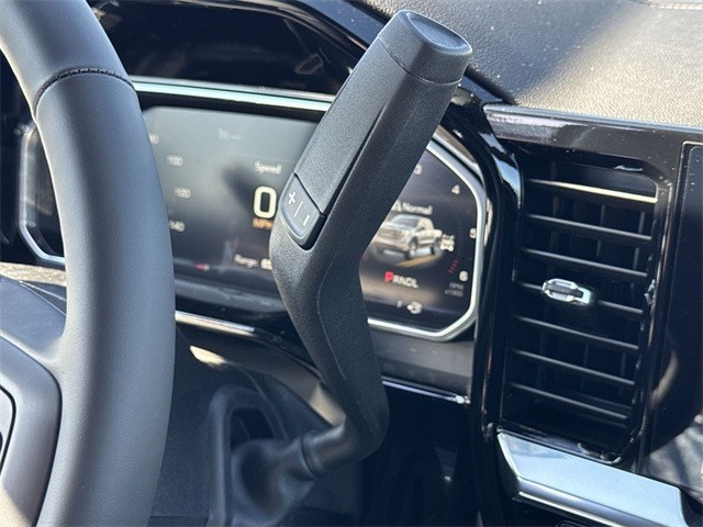 GMC Sierra 1500 Vehicle Full-screen Gallery Image 20