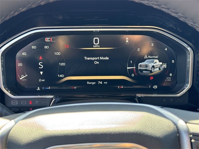 GMC Sierra 1500 Vehicle Full-screen Gallery Image 15