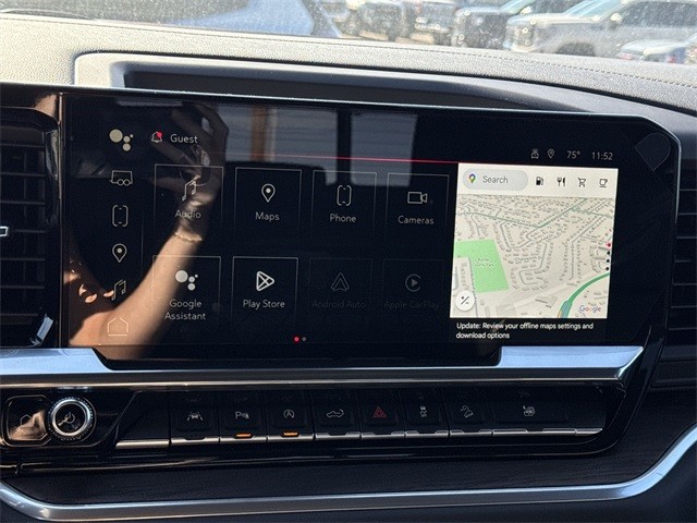 GMC Sierra 1500 Vehicle Full-screen Gallery Image 16