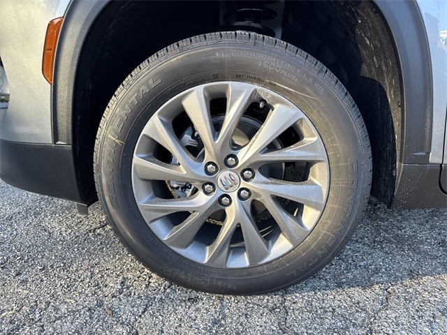 Buick Enclave Vehicle Full-screen Gallery Image 10