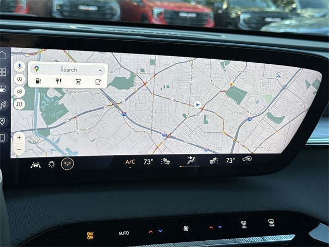 Buick Enclave Vehicle Full-screen Gallery Image 18