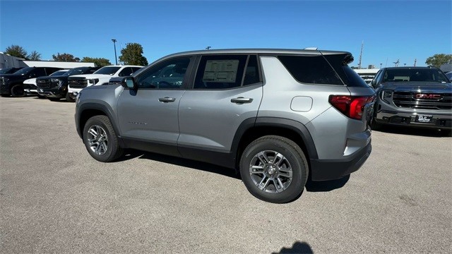 GMC Terrain Vehicle Full-screen Gallery Image 06