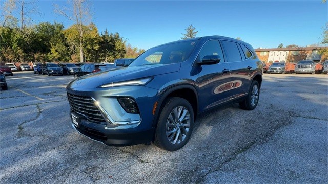 Buick Enclave Vehicle Full-screen Gallery Image 04