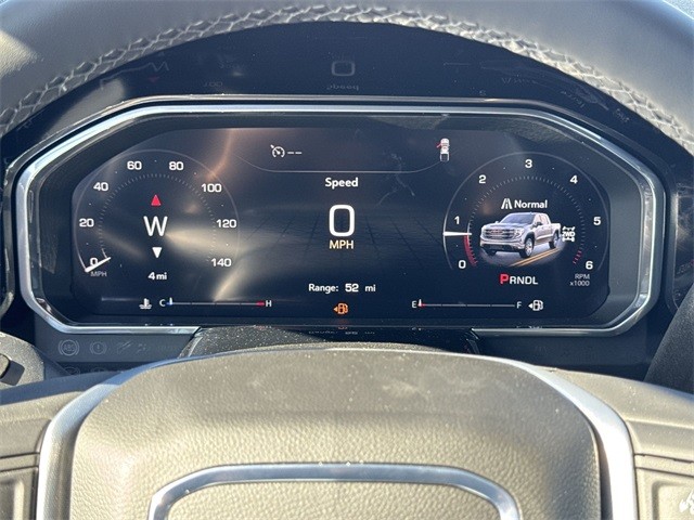 GMC Sierra 1500 Vehicle Full-screen Gallery Image 15