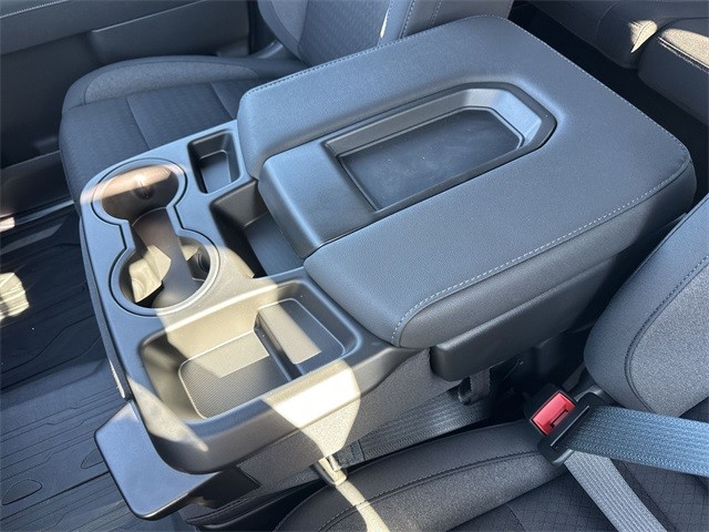 GMC Sierra 1500 Vehicle Full-screen Gallery Image 21