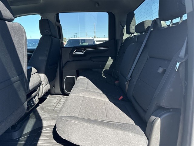 GMC Sierra 1500 Vehicle Full-screen Gallery Image 22