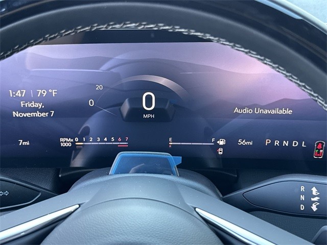 Buick Enclave Vehicle Full-screen Gallery Image 15