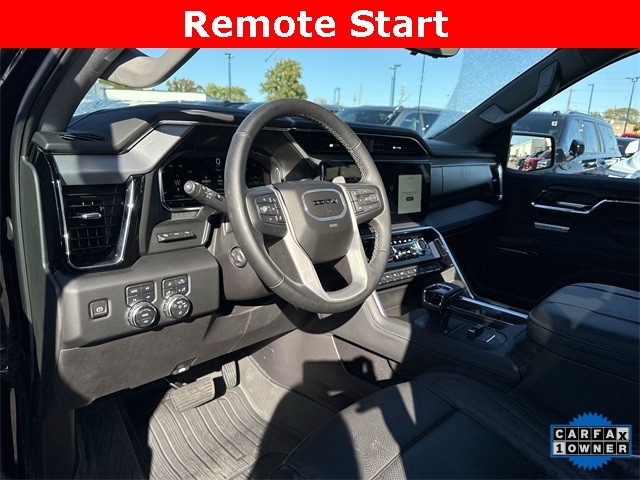 GMC Sierra 1500 Vehicle Full-screen Gallery Image 13