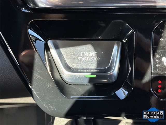 GMC Sierra 1500 Vehicle Full-screen Gallery Image 21