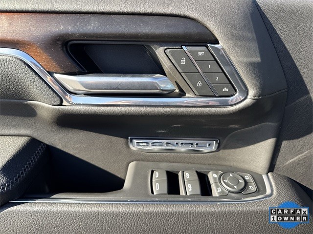 GMC Sierra 1500 Vehicle Full-screen Gallery Image 27