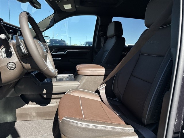 GMC Sierra 1500 Vehicle Full-screen Gallery Image 11