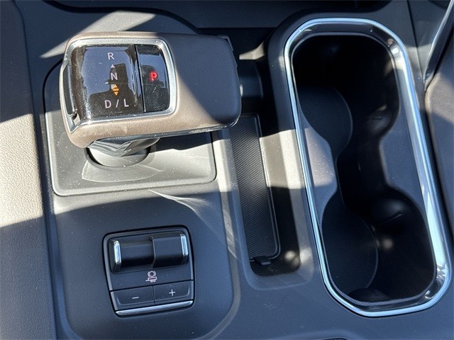 GMC Sierra 1500 Vehicle Full-screen Gallery Image 20