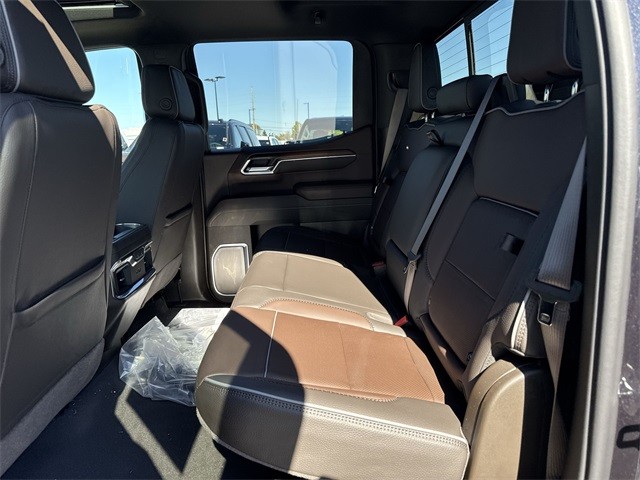 GMC Sierra 1500 Vehicle Full-screen Gallery Image 23