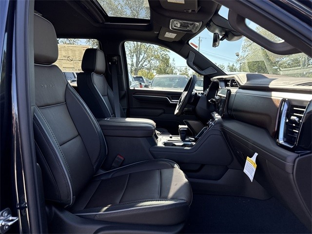 GMC Sierra 1500 Vehicle Full-screen Gallery Image 25