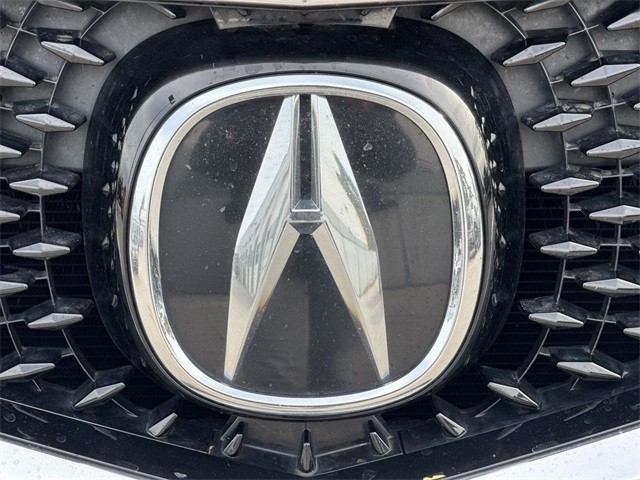 Acura MDX Vehicle Full-screen Gallery Image 35