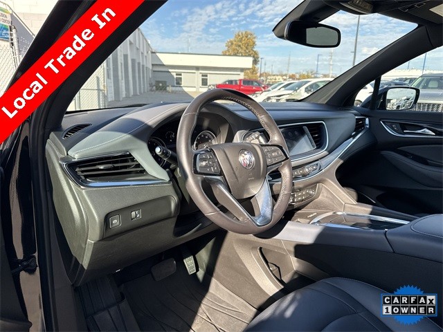 Buick Enclave Vehicle Full-screen Gallery Image 13