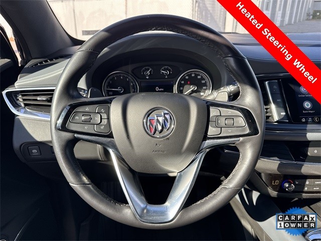 Buick Enclave Vehicle Full-screen Gallery Image 14