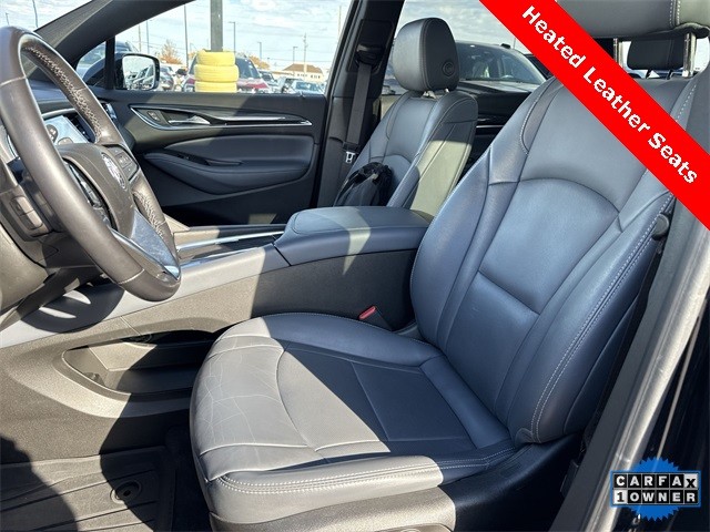 Buick Enclave Vehicle Full-screen Gallery Image 23