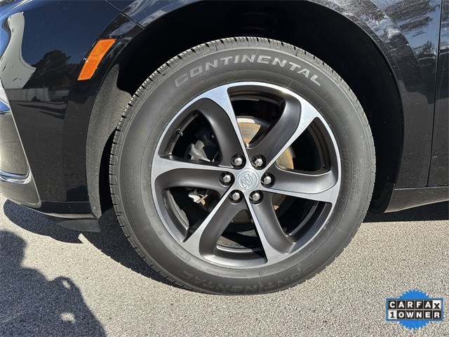 Buick Enclave Vehicle Full-screen Gallery Image 37