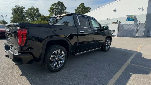 GMC Sierra 1500 Vehicle Full-screen Gallery Image 08