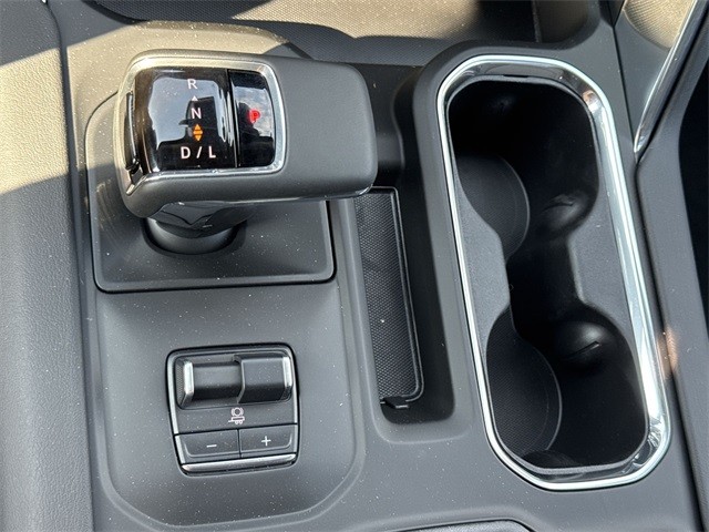 GMC Sierra 1500 Vehicle Full-screen Gallery Image 20