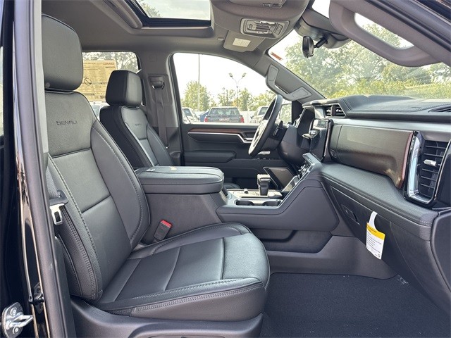 GMC Sierra 1500 Vehicle Full-screen Gallery Image 25