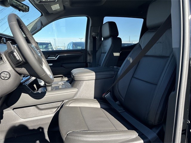 GMC Sierra 1500 Vehicle Full-screen Gallery Image 11