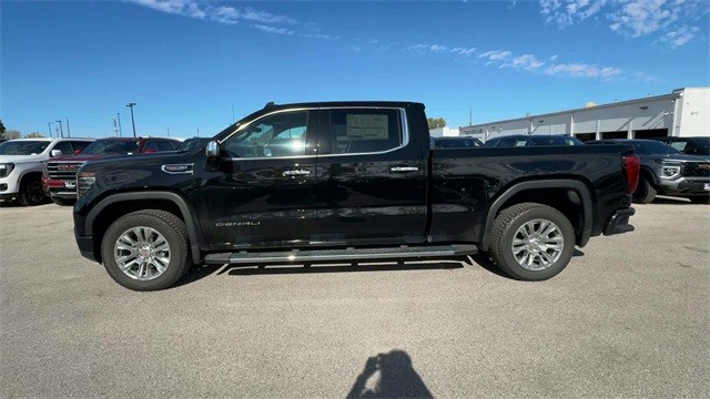 GMC Sierra 1500 Vehicle Full-screen Gallery Image 05