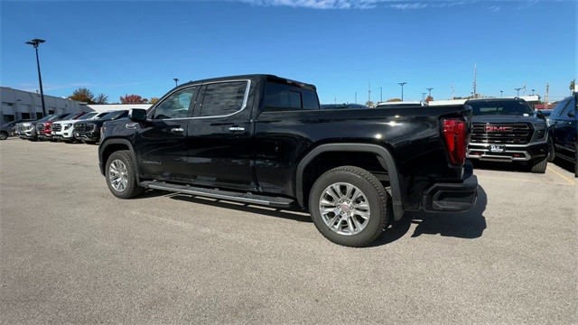 GMC Sierra 1500 Vehicle Full-screen Gallery Image 06