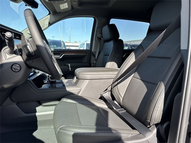 GMC Sierra 1500 Vehicle Full-screen Gallery Image 11