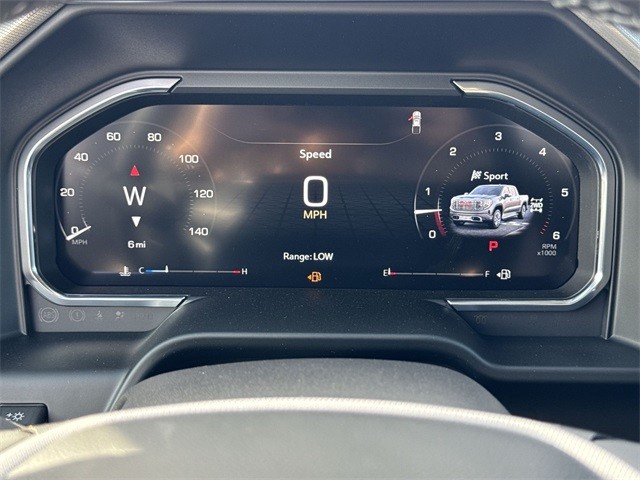 GMC Sierra 1500 Vehicle Full-screen Gallery Image 15