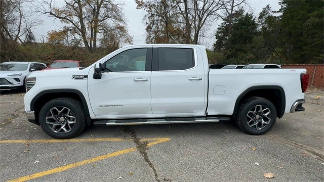 GMC Sierra 1500 Vehicle Full-screen Gallery Image 05