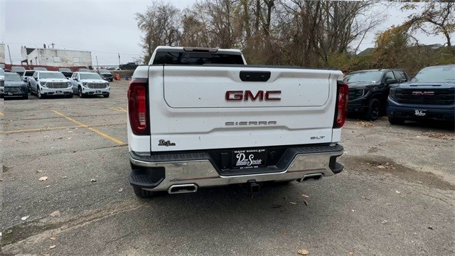 GMC Sierra 1500 Vehicle Full-screen Gallery Image 07