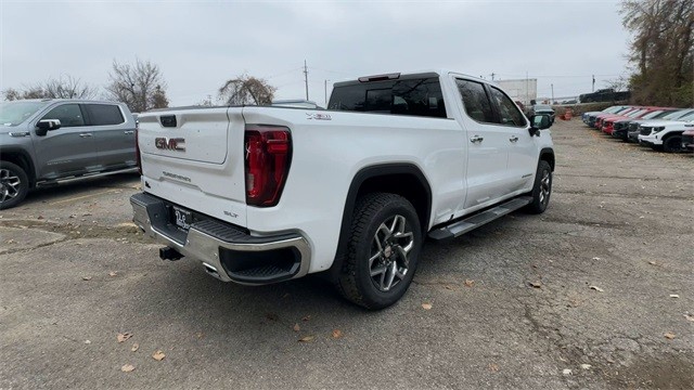 GMC Sierra 1500 Vehicle Full-screen Gallery Image 08