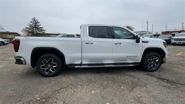 GMC Sierra 1500 Vehicle Full-screen Gallery Image 09