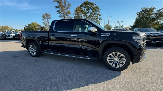 GMC Sierra 1500 Vehicle Full-screen Gallery Image 02