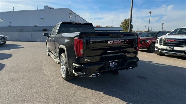 GMC Sierra 1500 Vehicle Full-screen Gallery Image 07