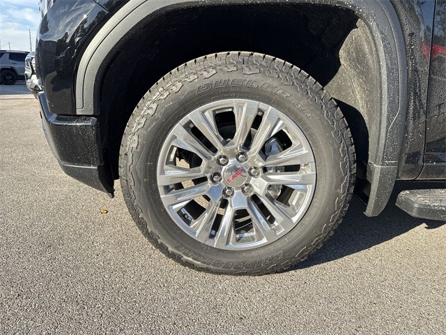 GMC Sierra 1500 Vehicle Full-screen Gallery Image 10