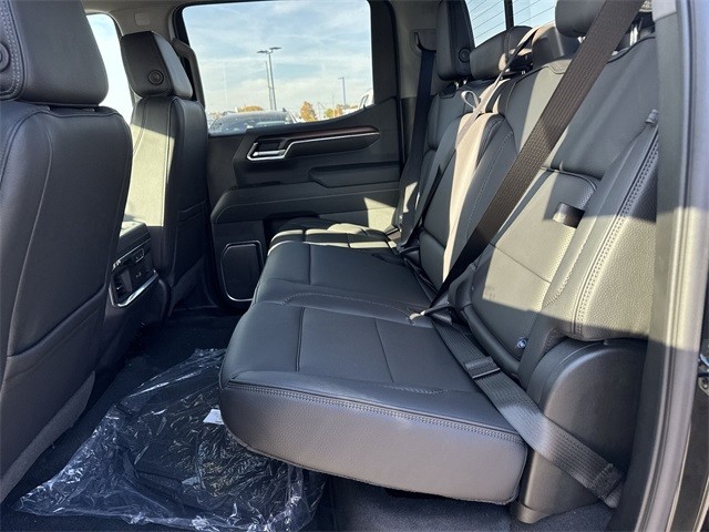 GMC Sierra 1500 Vehicle Full-screen Gallery Image 22