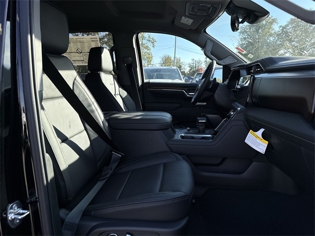 GMC Sierra 1500 Vehicle Full-screen Gallery Image 24