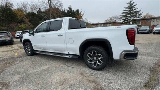 GMC Sierra 1500 Vehicle Full-screen Gallery Image 06