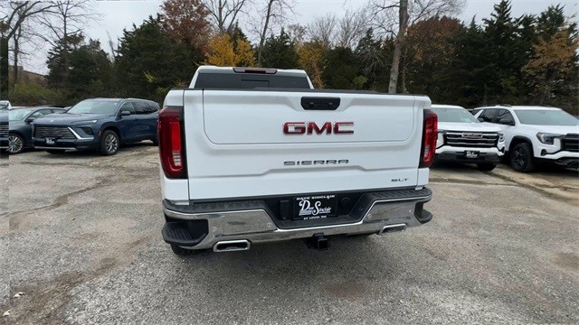 GMC Sierra 1500 Vehicle Full-screen Gallery Image 07