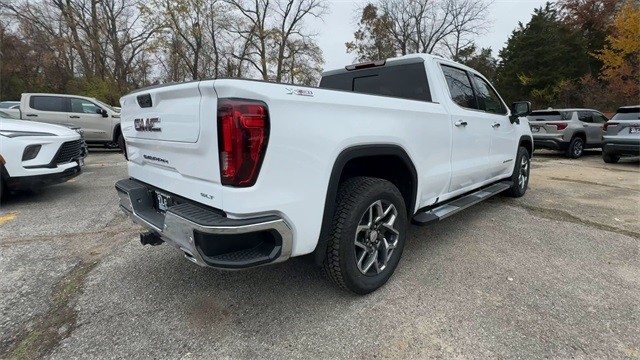 GMC Sierra 1500 Vehicle Full-screen Gallery Image 08