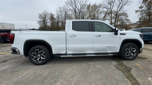 GMC Sierra 1500 Vehicle Full-screen Gallery Image 09