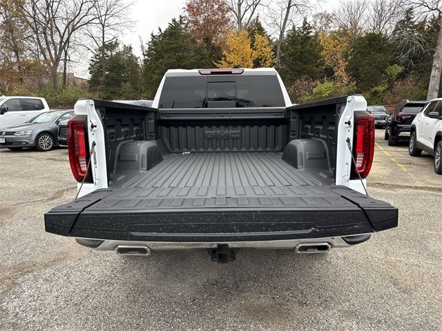 GMC Sierra 1500 Vehicle Full-screen Gallery Image 23