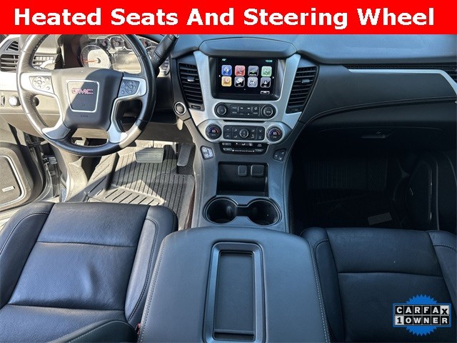 GMC Yukon Vehicle Full-screen Gallery Image 24